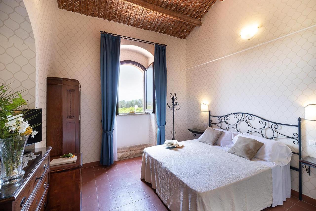 Hotel Villa Favorita Noto Eksteriør bilde