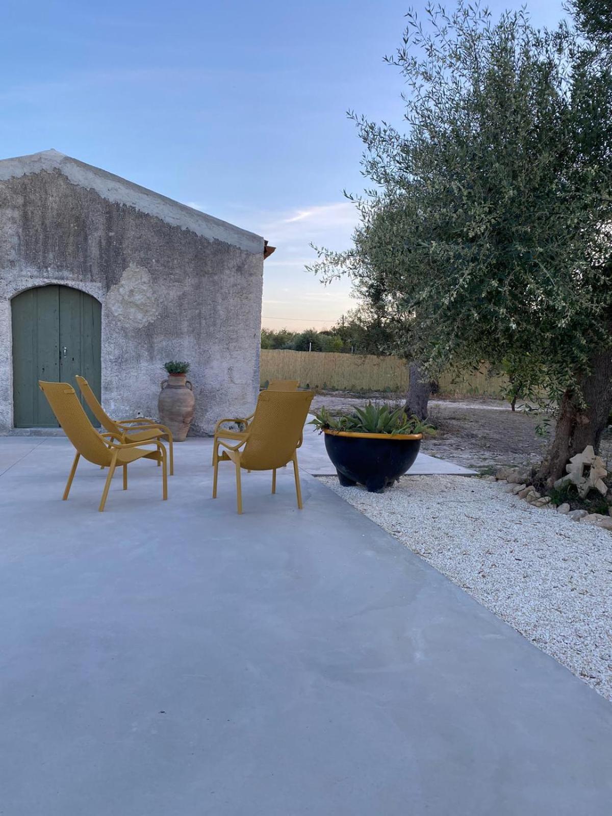 Hotel Villa Favorita Noto Eksteriør bilde